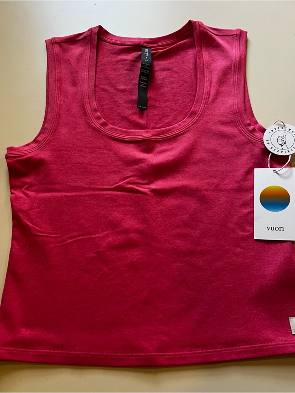 NWT Vuori Halo Essential Scoop Tank in Sunset Pink Heather - Picture 5 of 6